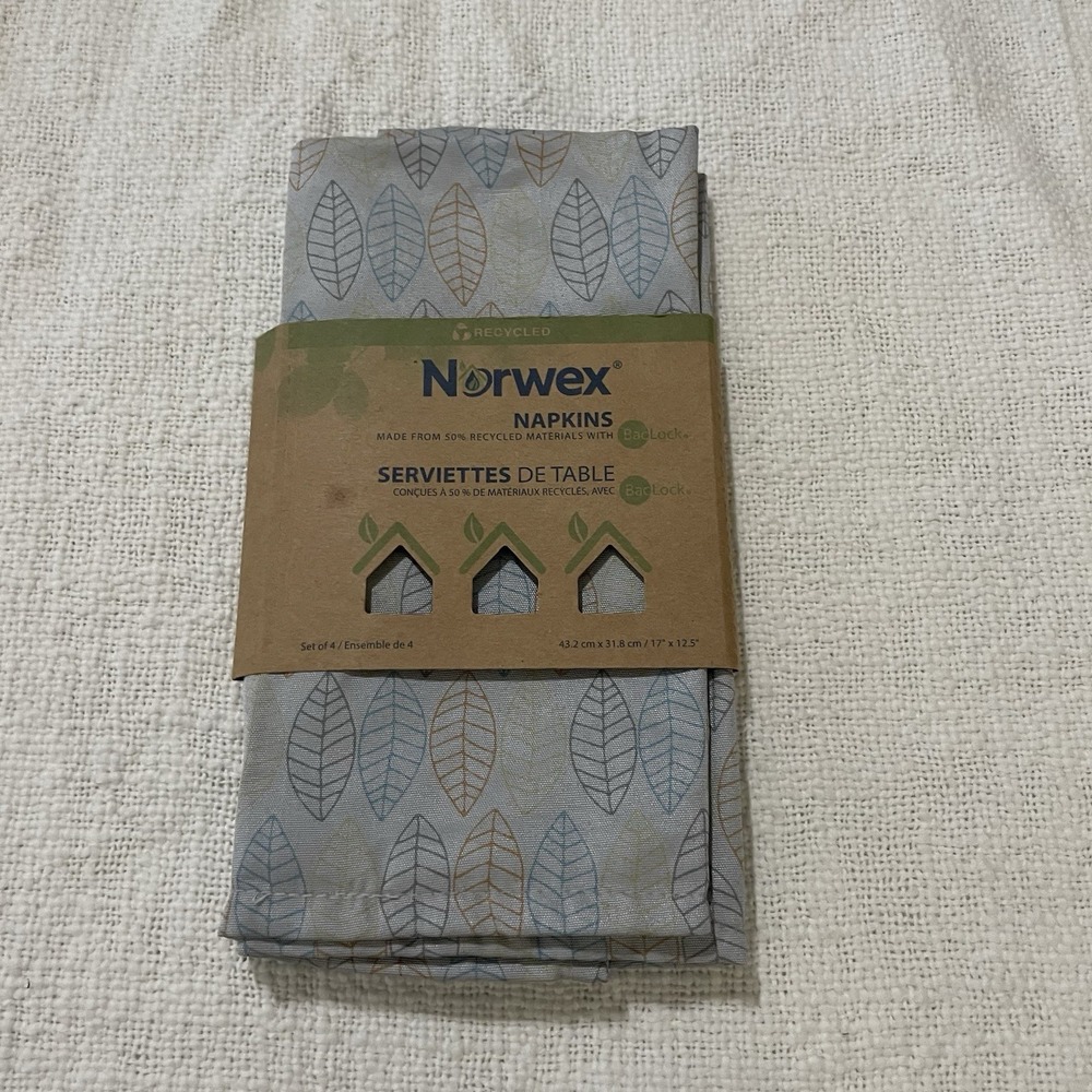 Norwex Cloth Napkins Leaf‎ Print set of 4 NEW
